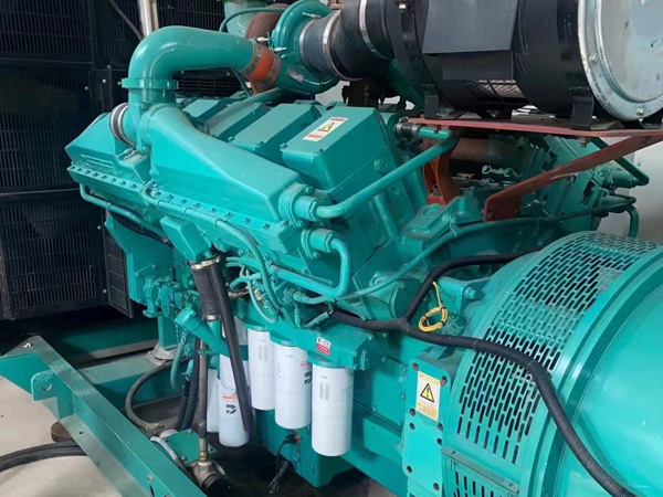 前海街道更换100kW柴油发电机组机油时，需要注意哪些事项？
